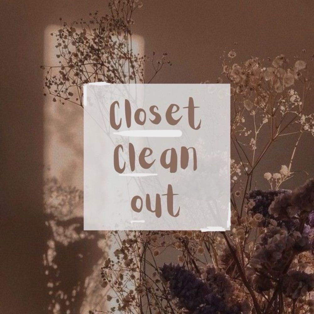 Closet Cleanout Sale Make Offers Welcome